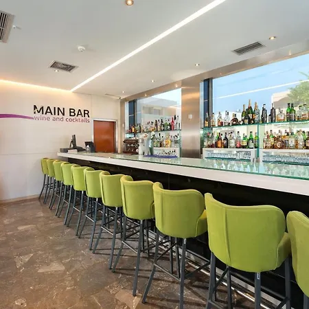 Semiramis Hotel 4*