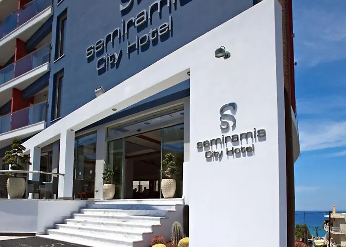 Hotel Semiramis