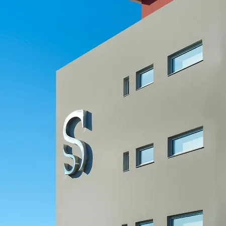 Semiramis Ξενοδοχείο 4*