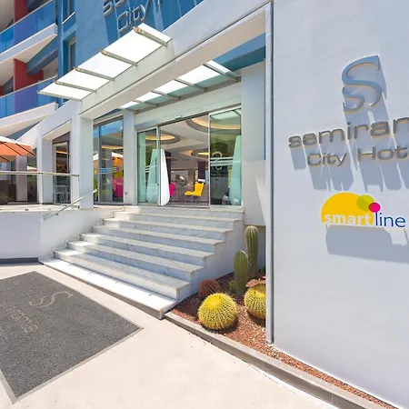 Semiramis فندق 4*