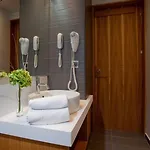 Semiramis Hotell 4*