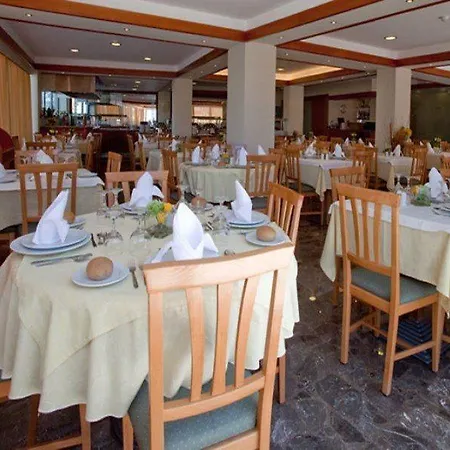 Semiramis Отель 4*
