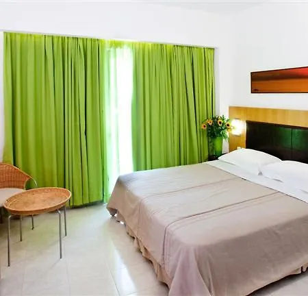 Hotel Semiramis