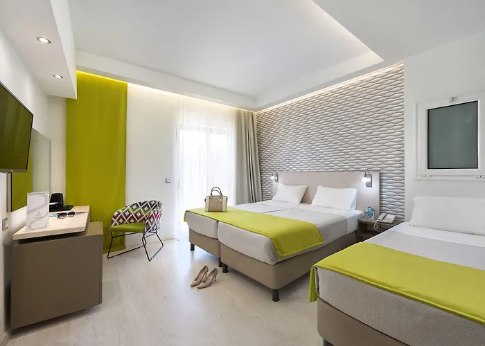 Semiramis Hotel 4*